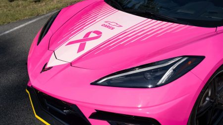 Chevrolet Corvette Stingray rosa regresa como pace car a la Nascar 2026 - Autocosmos