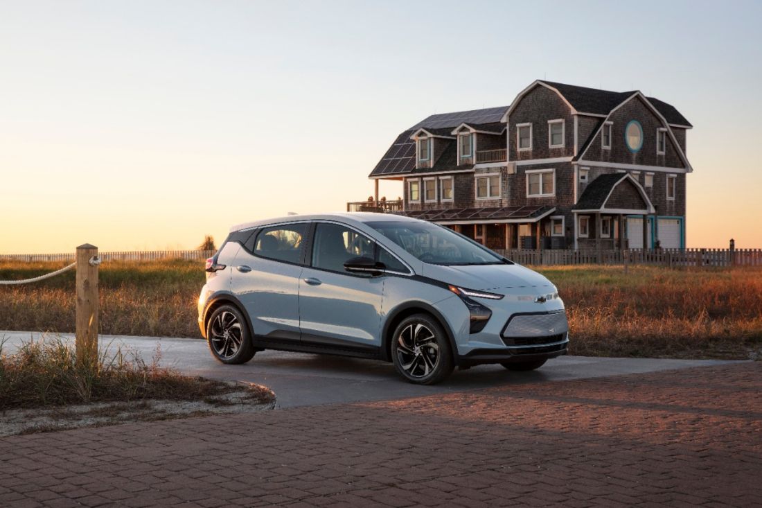 Chevrolet Grows EV Lineup with 2022 Bolt EUV and Bolt EV