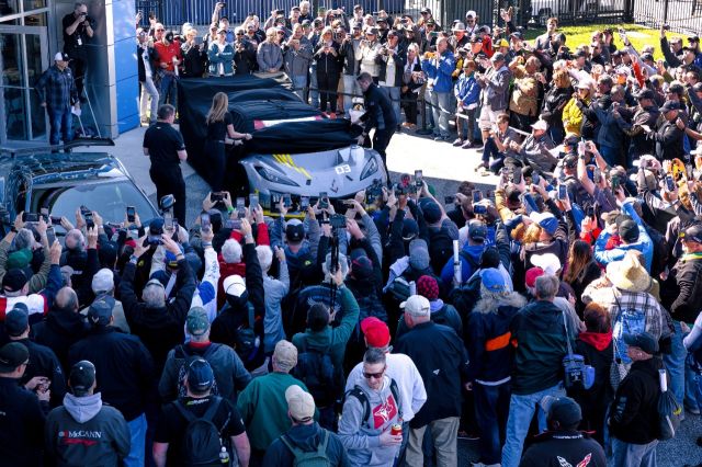 Corvette Z06 GT3.R Racecar Unveiled