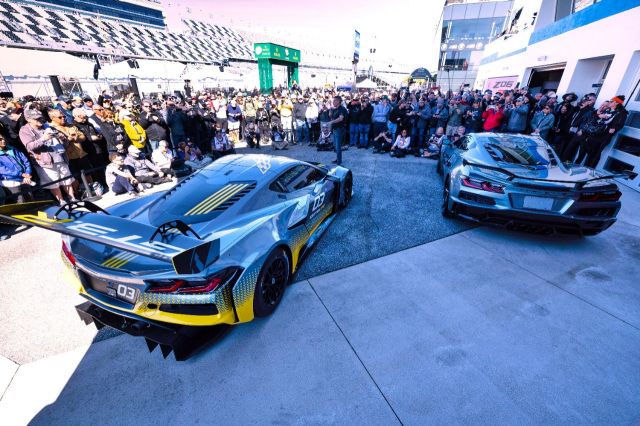 Corvette Z06 GT3.R Racecar Unveiled