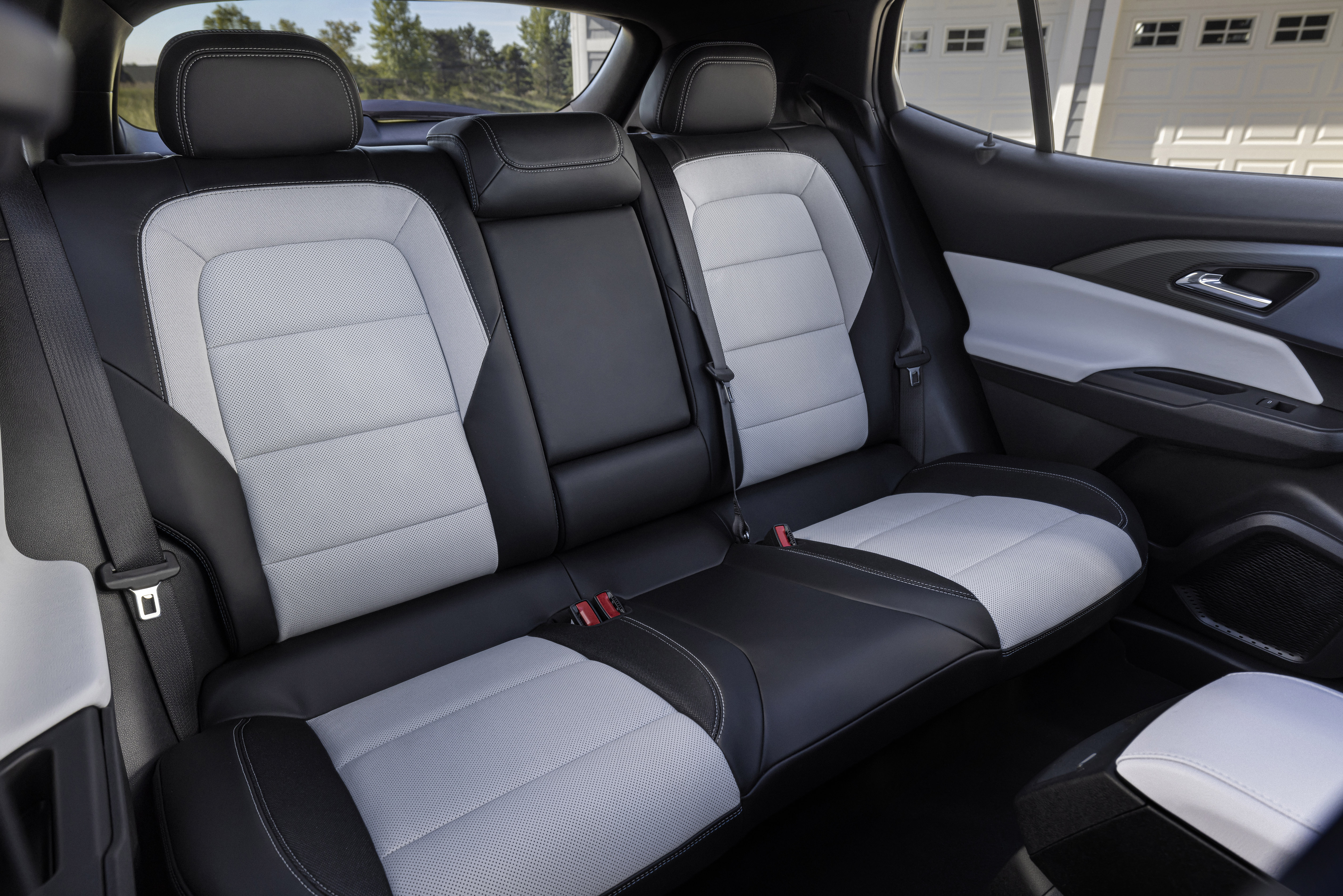 3 across chevy equinox shop